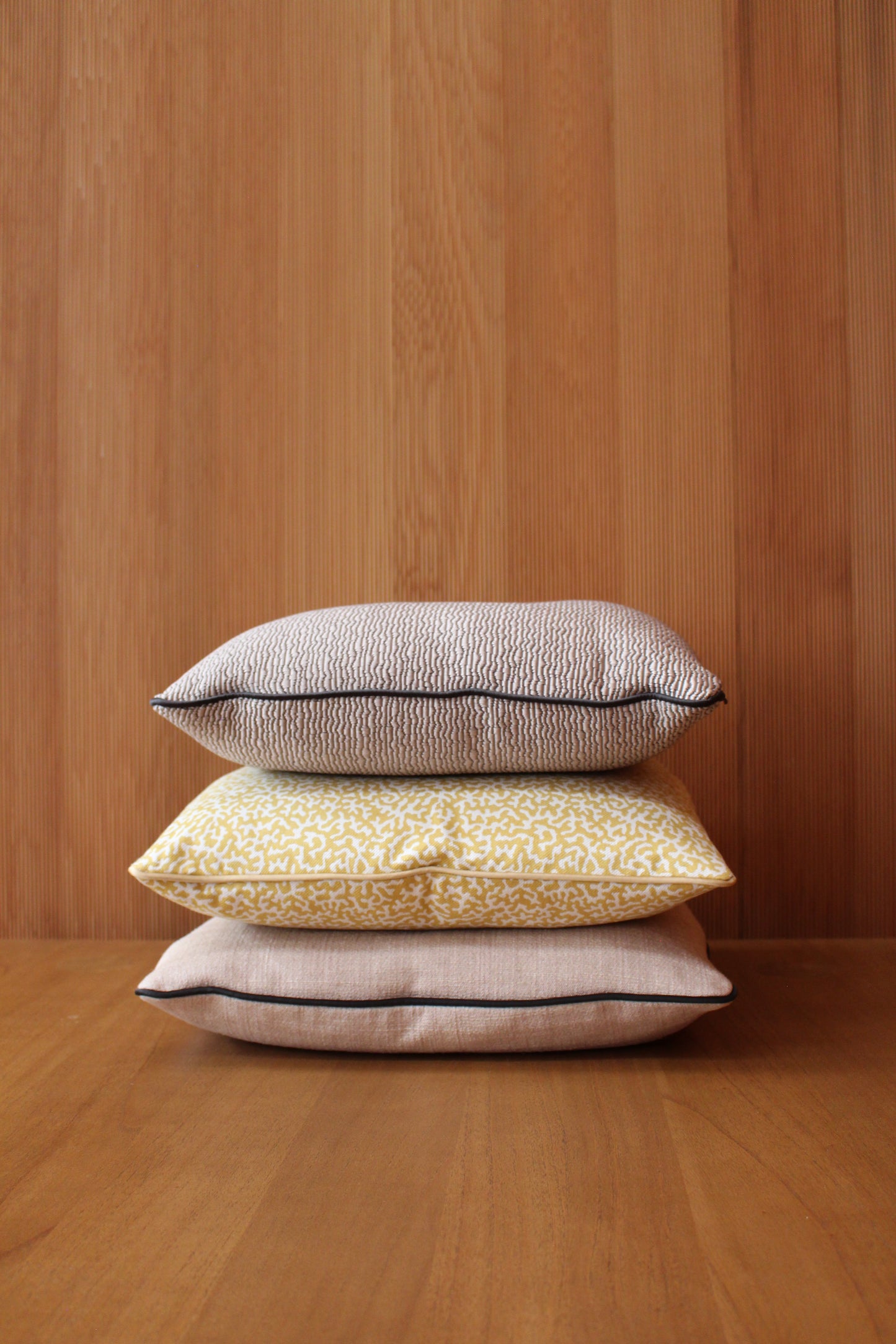 London Cushion - Collection