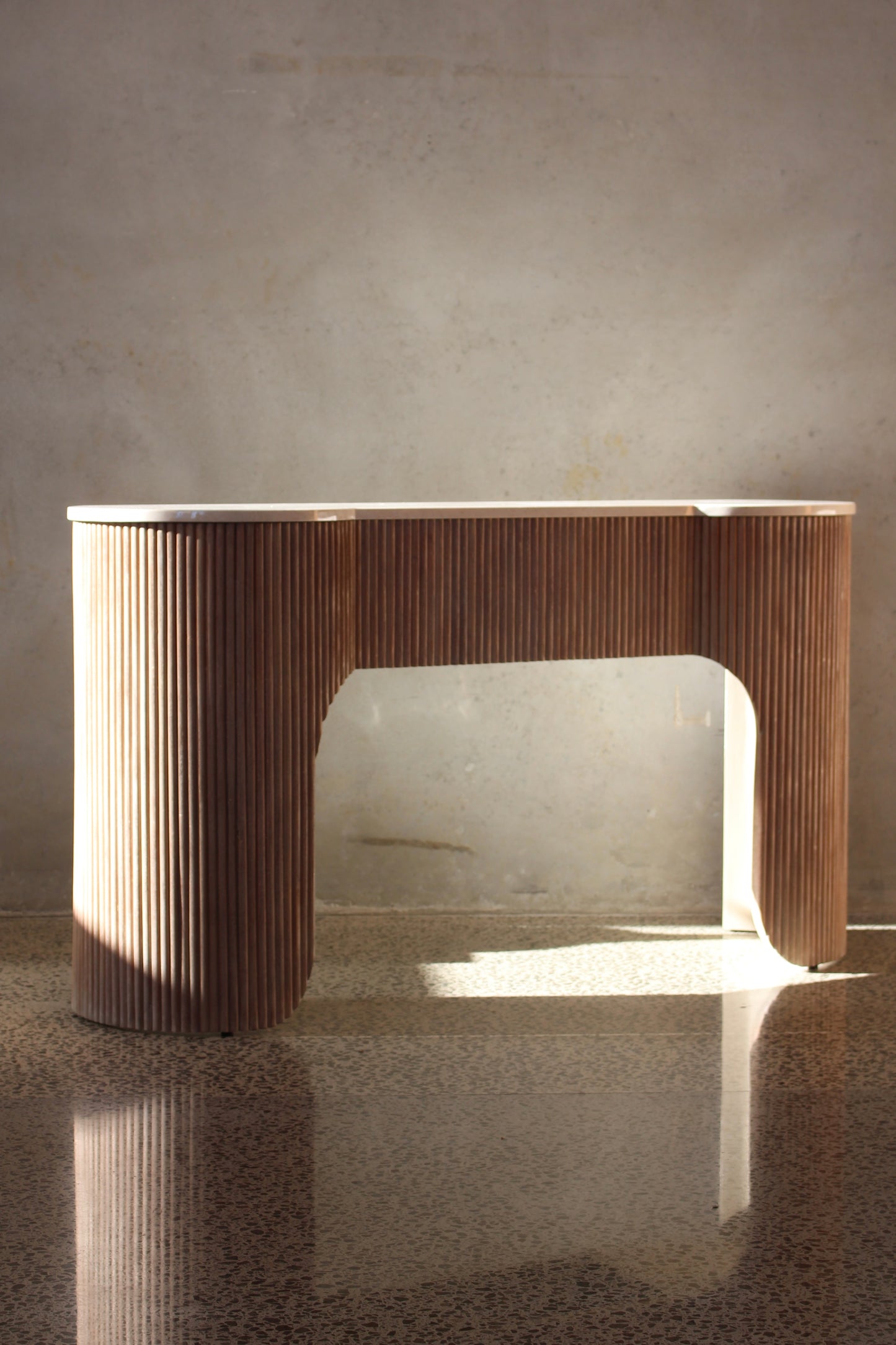 Lina Console Table