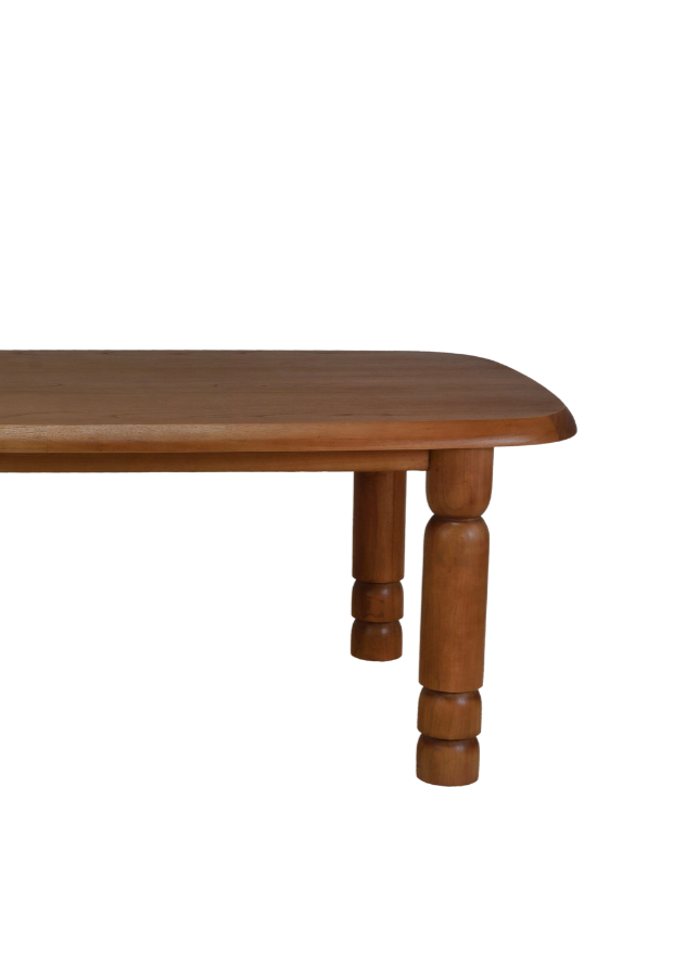 Issoua Dining Table