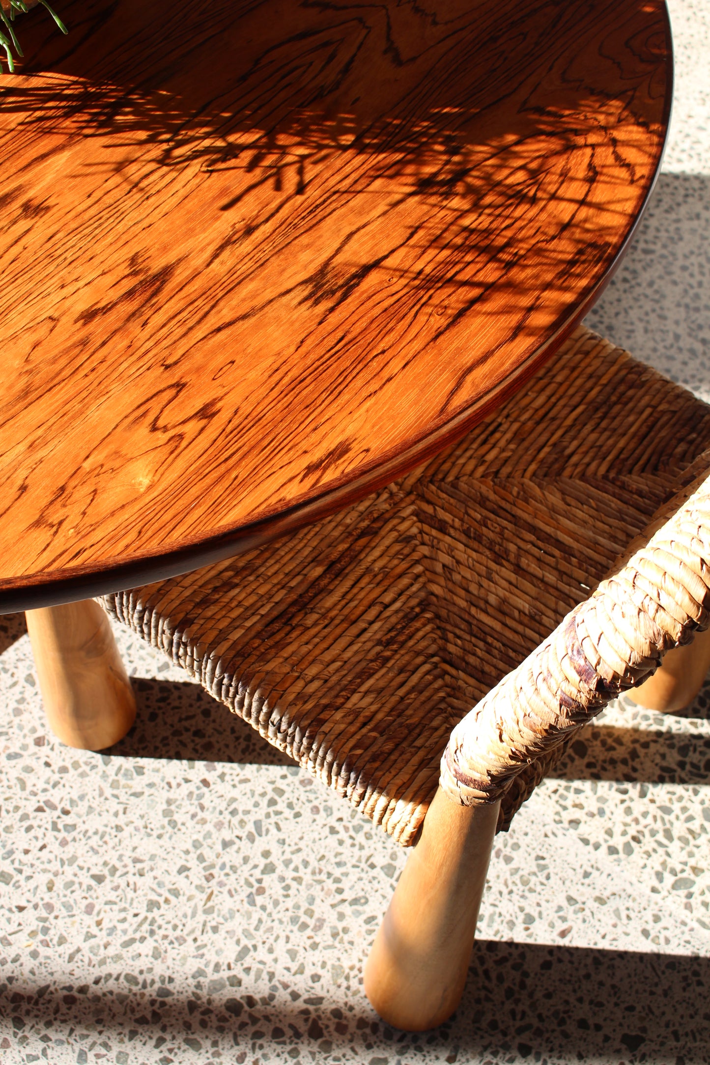 Danish Midcentury Modern Extending dining Table by Niels Moller