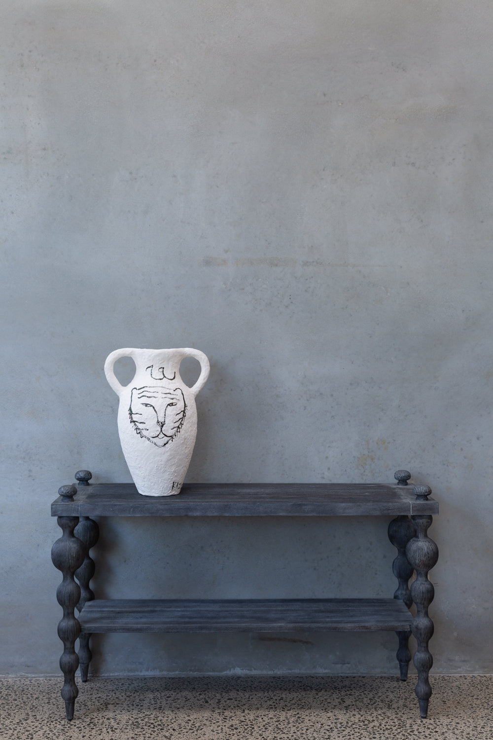 Tiger Vase (Large) by Rizz