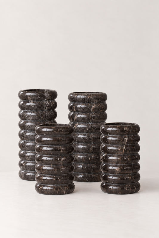 Vase | Black Marble