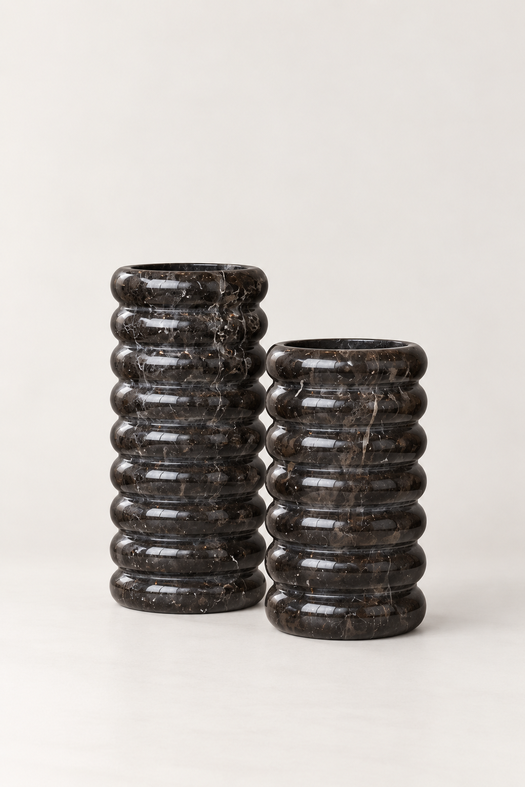 Vase | Black Marble