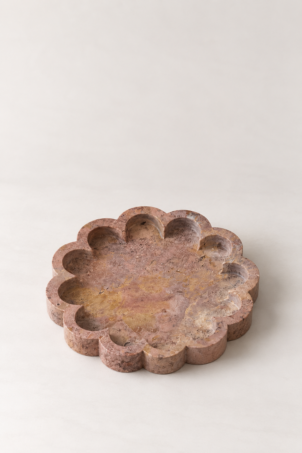 Round Tray | Red Marble