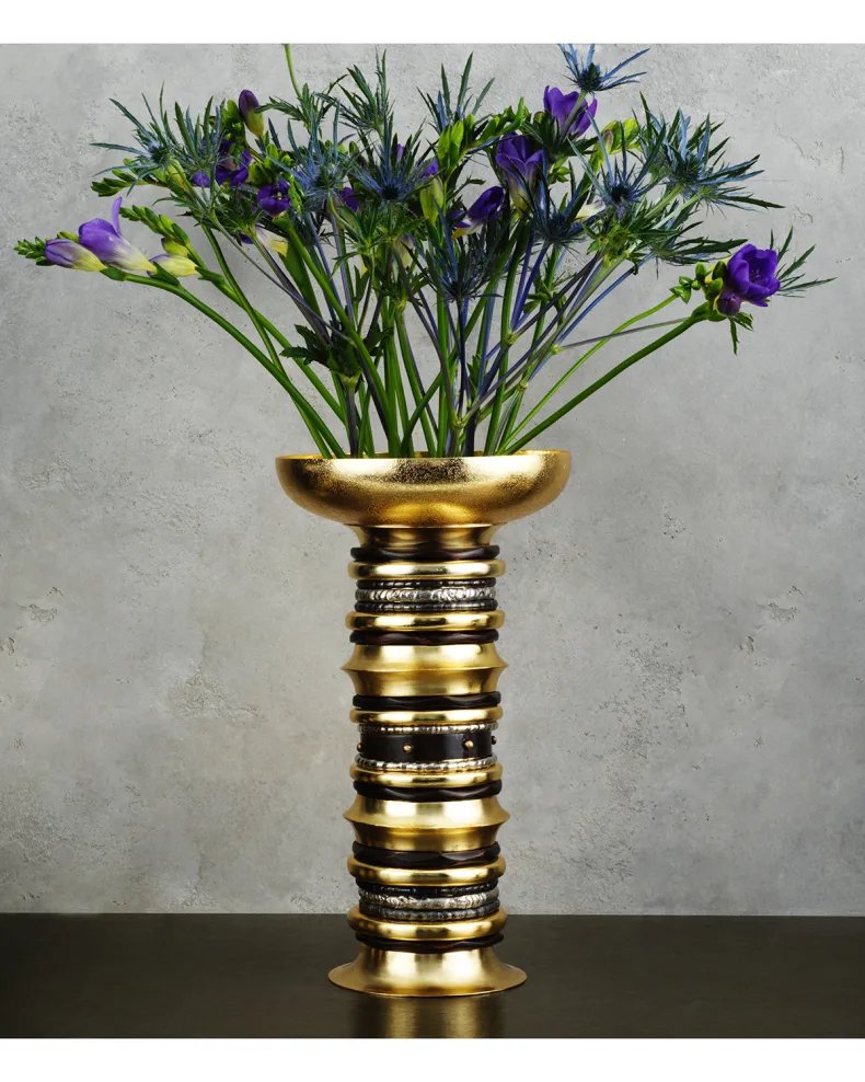 Naga Medium Vase | Michael Aram