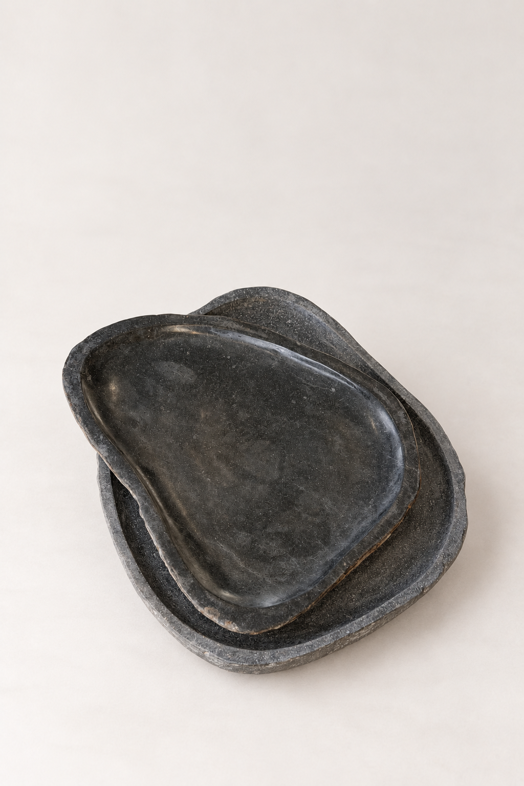 Organic Cut Tray | River Stone