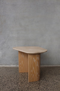 Omada End Table | Marble Top Janish Home