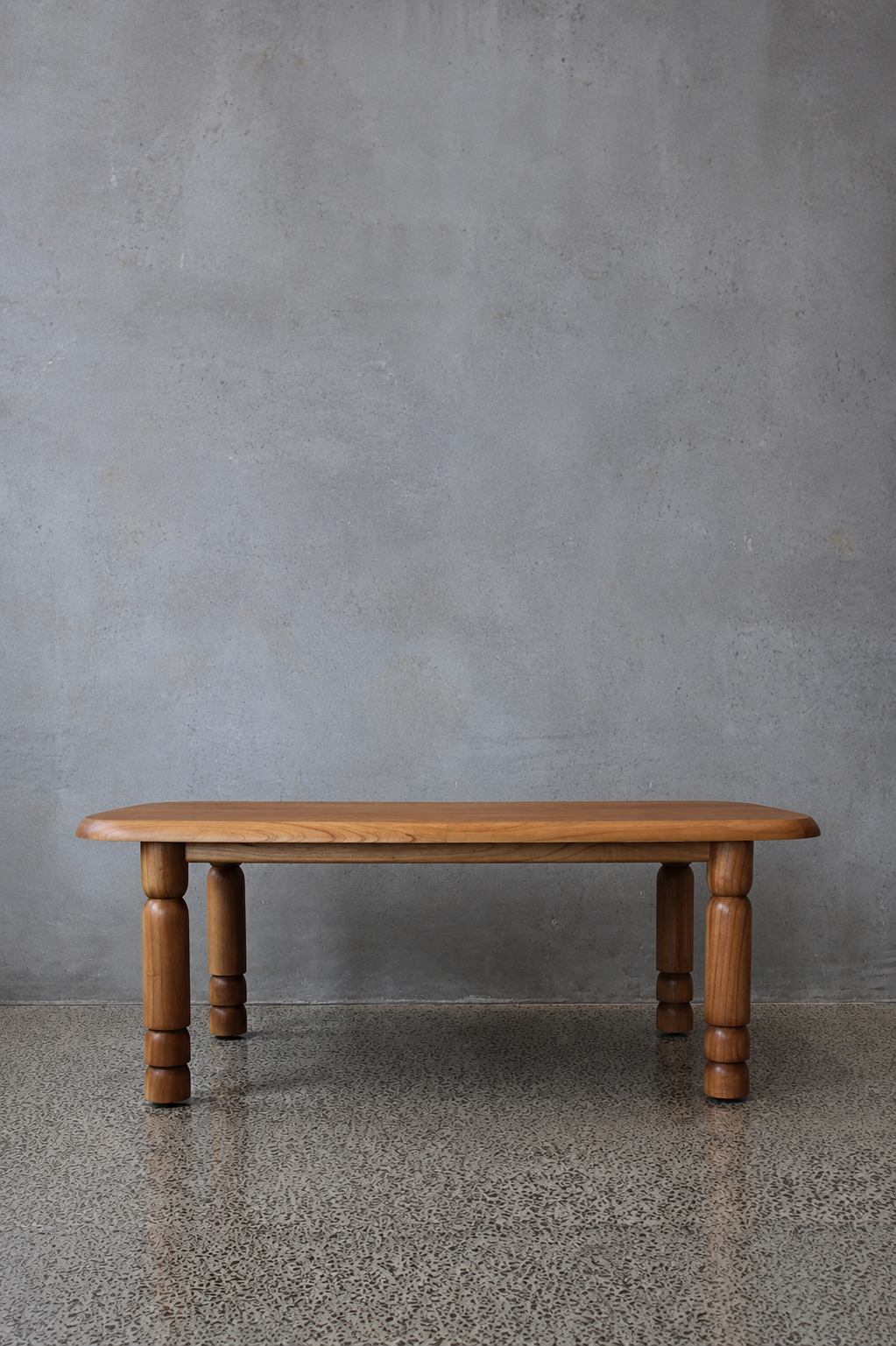 Issoua — Dining Table by Maison Sauvage — view 8 | Amier Home