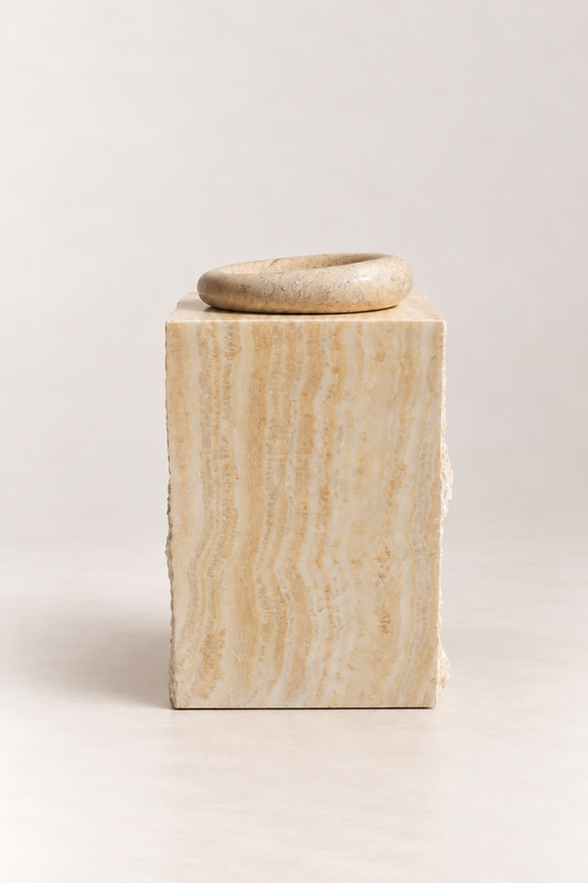 Cubis Stool | Onyx