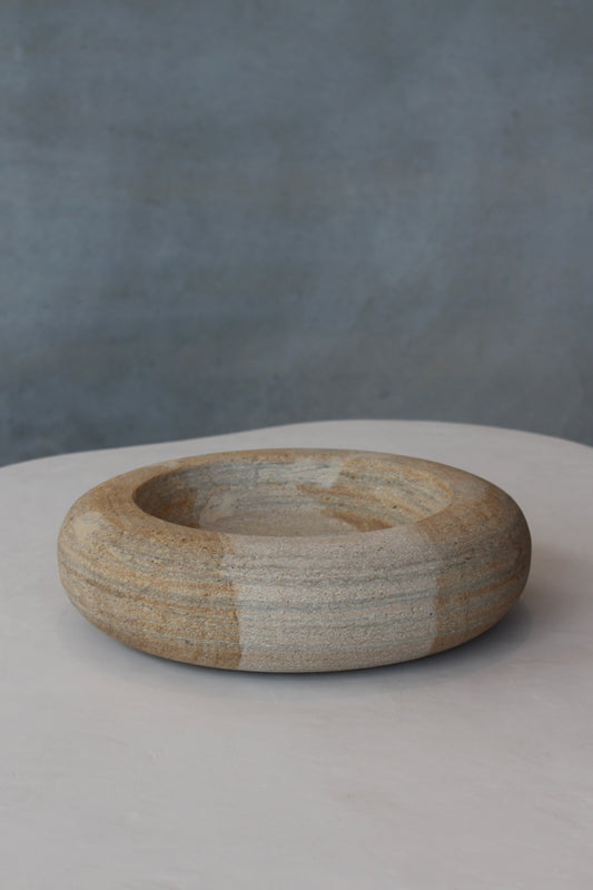 Lime stone round tray