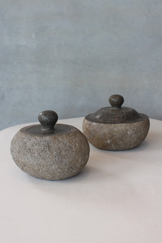 River Stone container