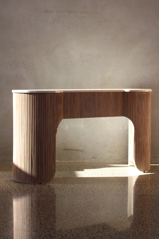 Lina Console Table