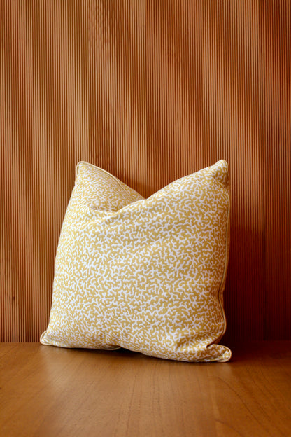 London | Cushion Collection Amier Home