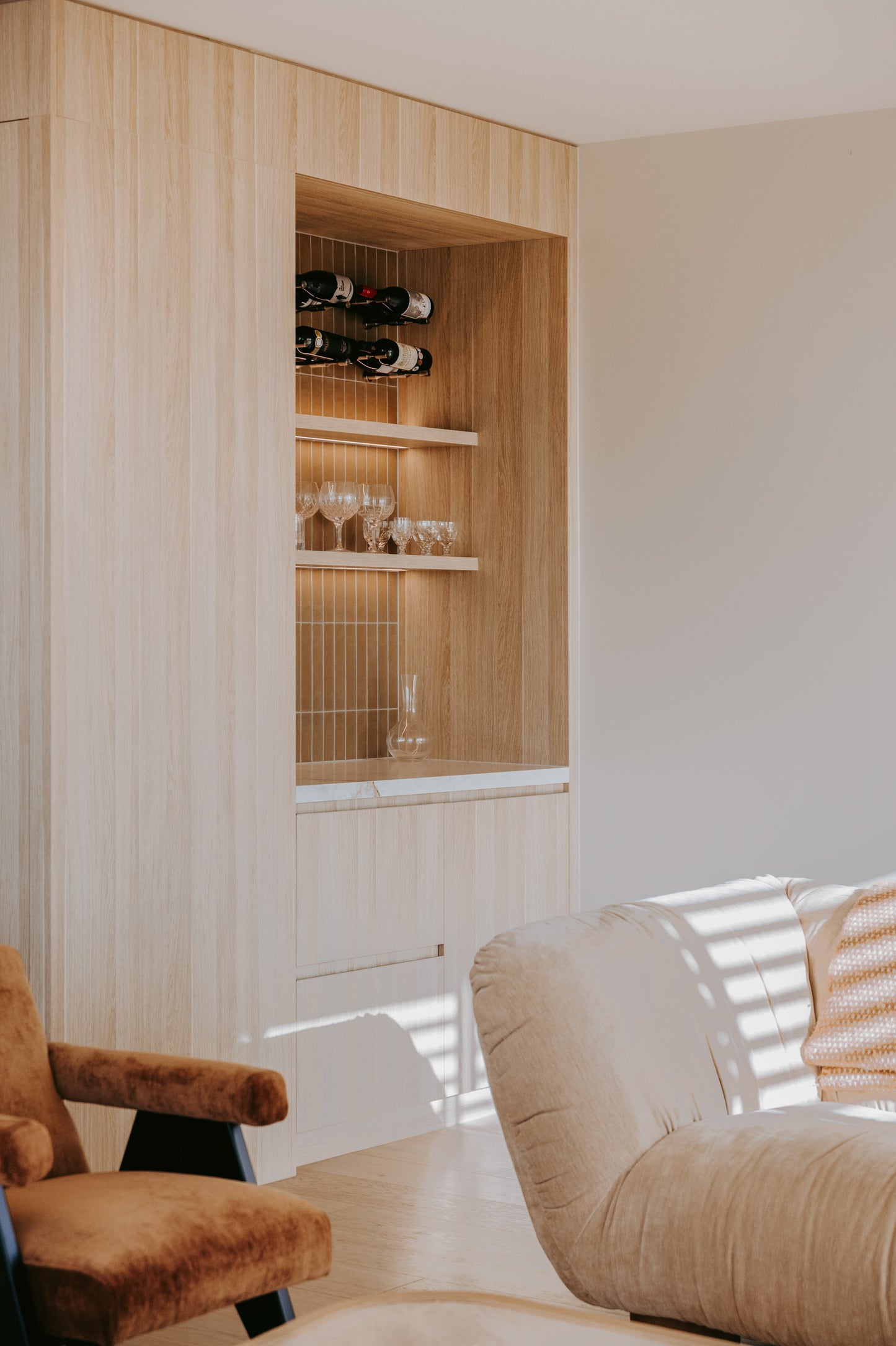 Oblia — Sofa by Asiades — view 8 | Amier Home