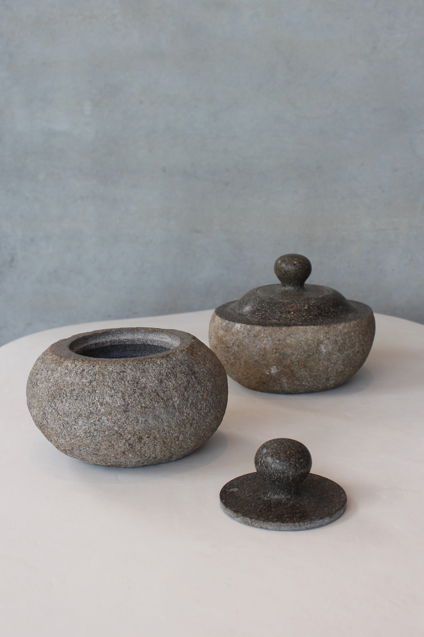 River Stone container