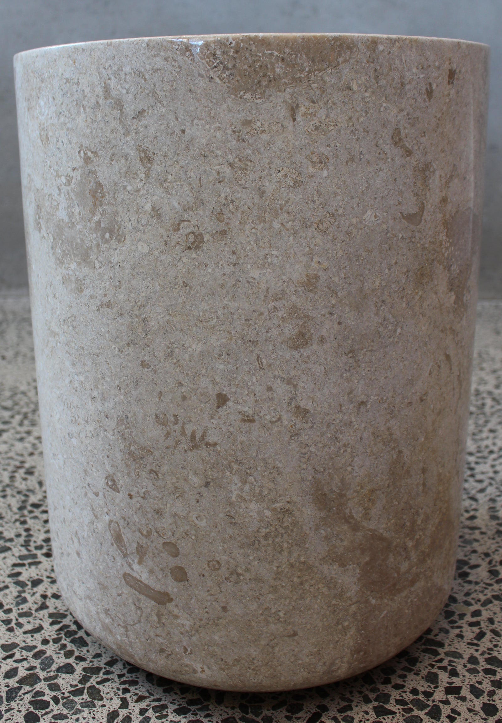 Mediterranean Planter | White Marble Cita Mulya