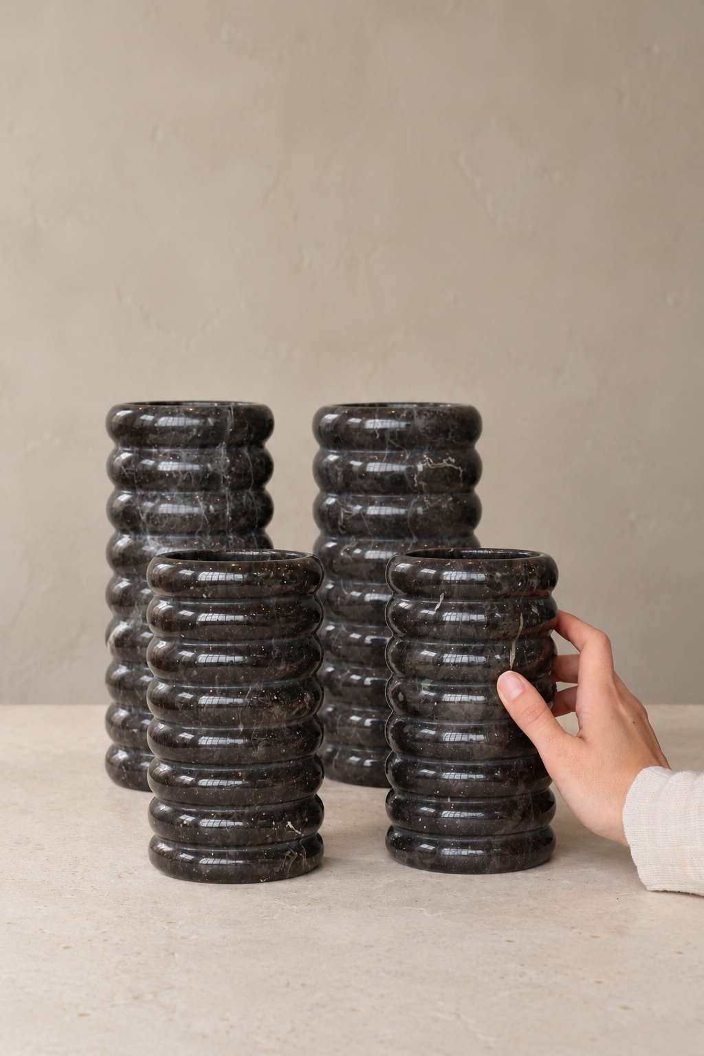 Vase | Black Marble