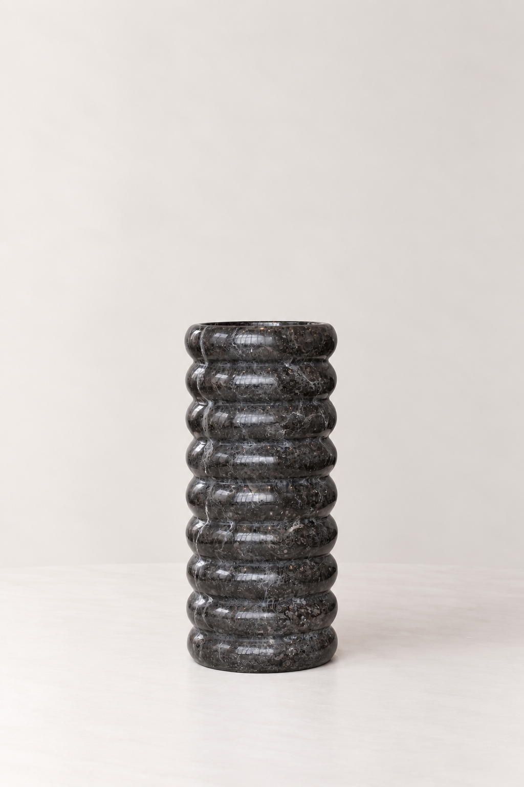 Vase | Black Marble