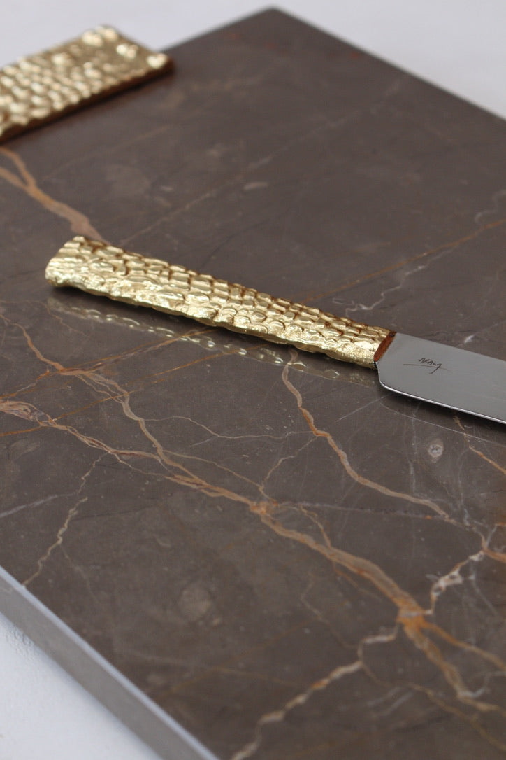 Safari Luxe Cheeseboard with Knife | Michael Aram Michael Aram