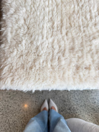 Luxury Organic Rug Silver Grey 100%  alpaca real wool
