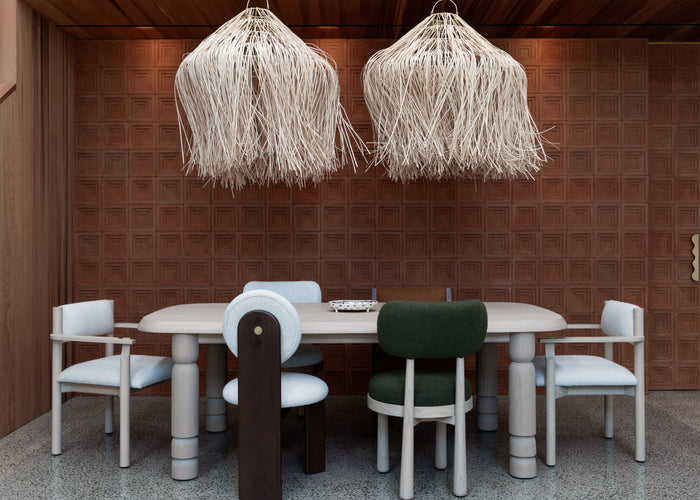 Issoua Dining Table