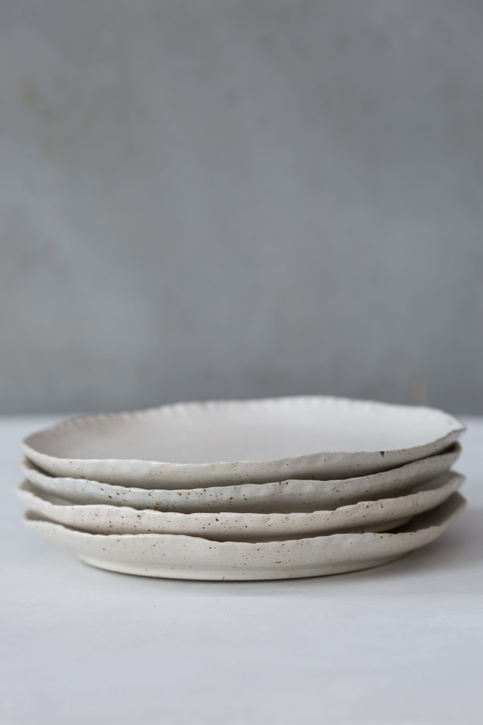 Plate Large | Handmade Ceramic Ava Studio