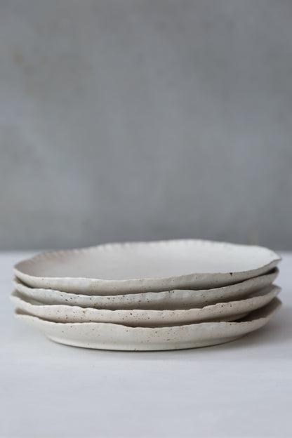Plate Large | Handmade Ceramic Ava Studio