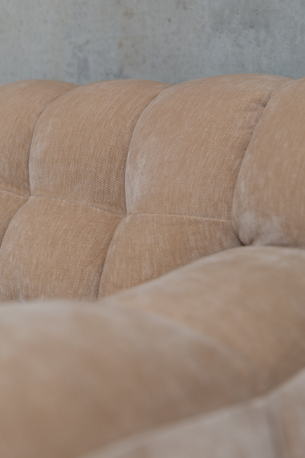 Puffed Roba Sofa