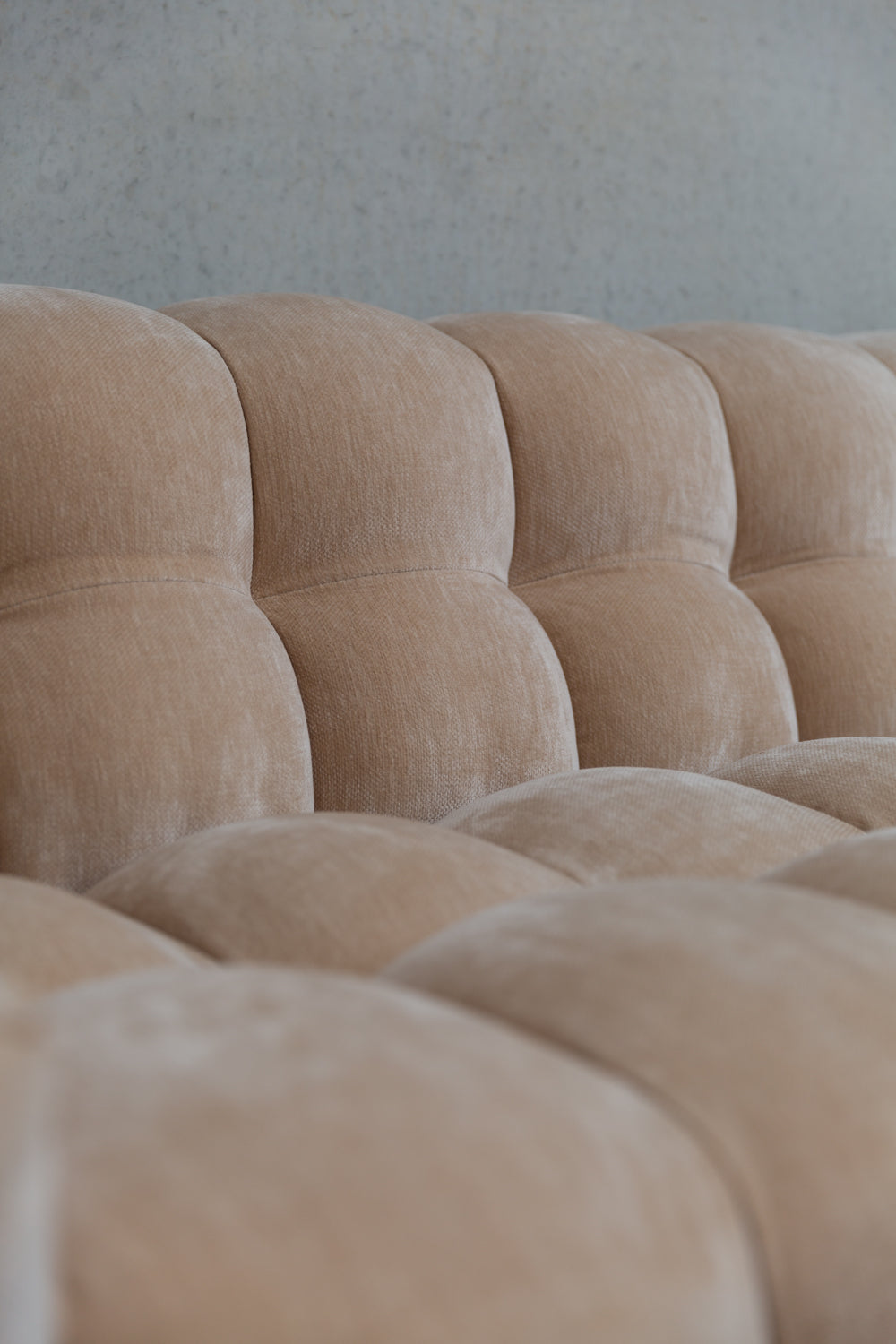 Puffed Roba Sofa