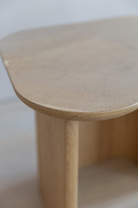 Omada | End Table Janish Home
