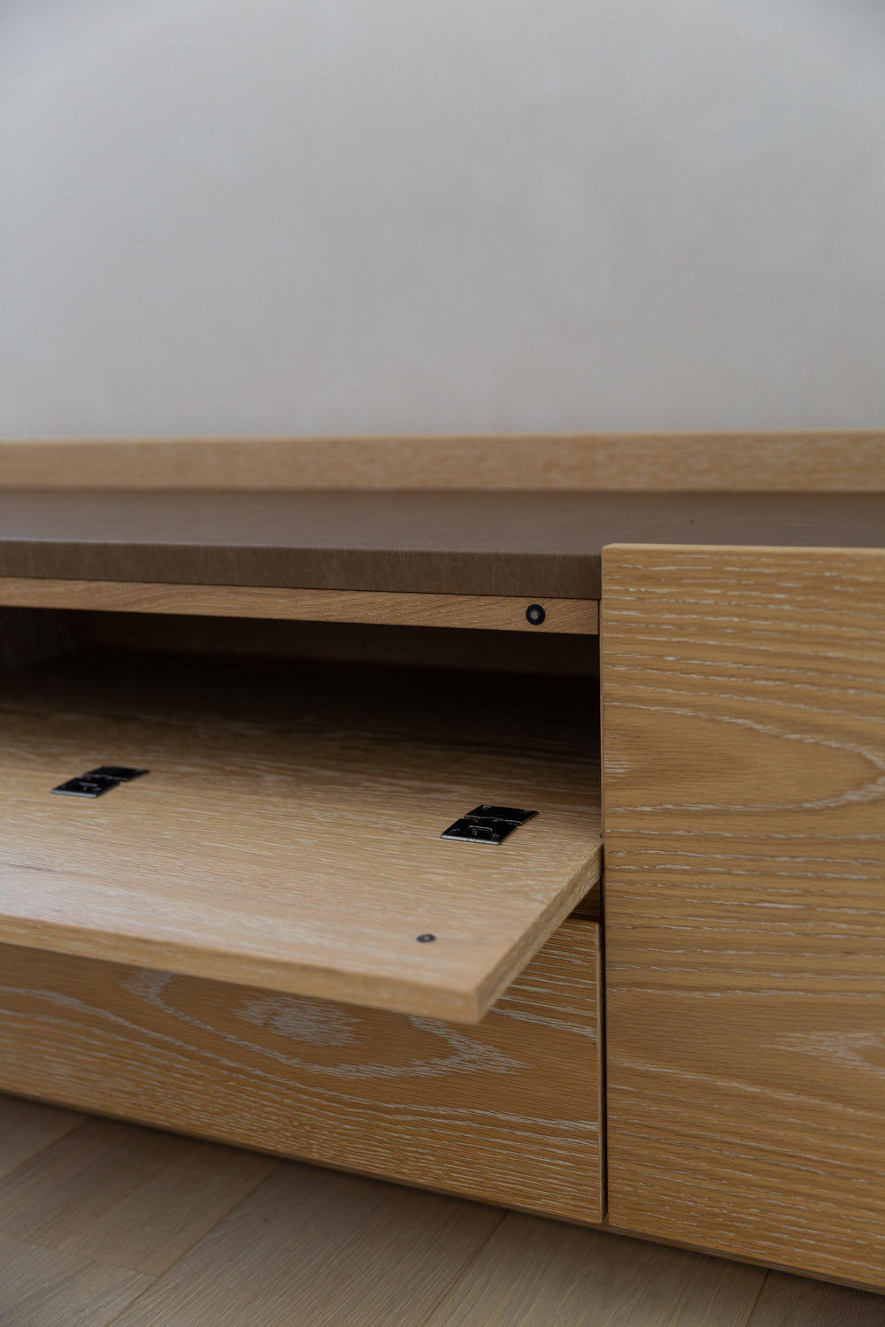 Laguna | Media Console Janish Home