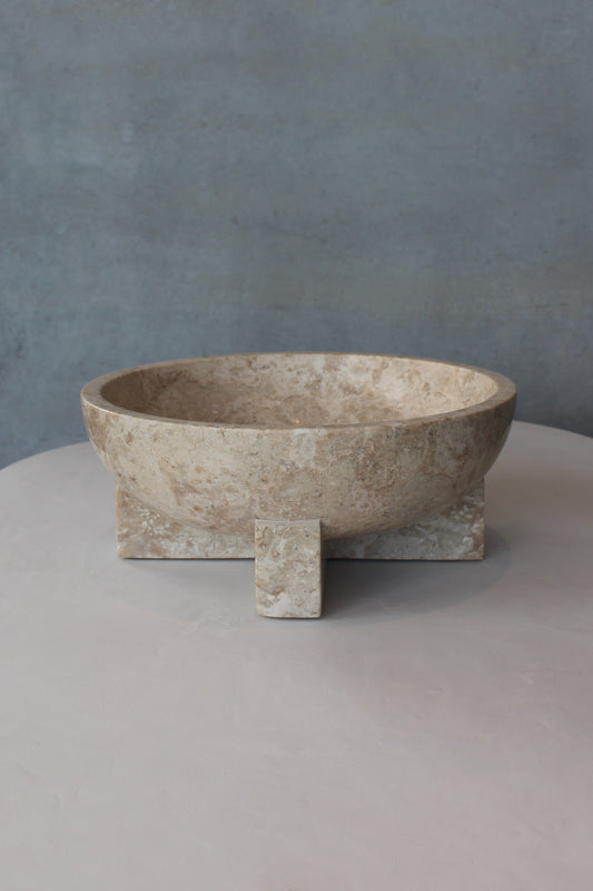 Three leg Pedestal bowl