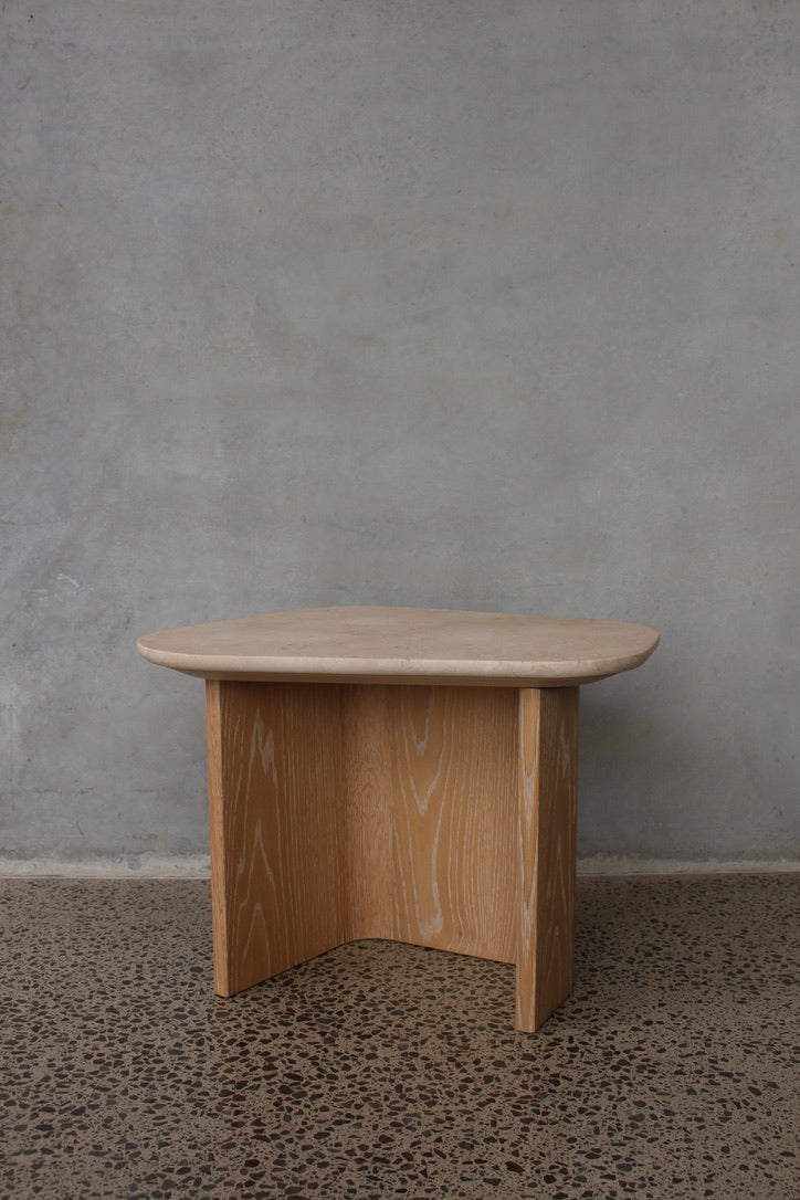 Omada End Table | Marble Top Janish Home