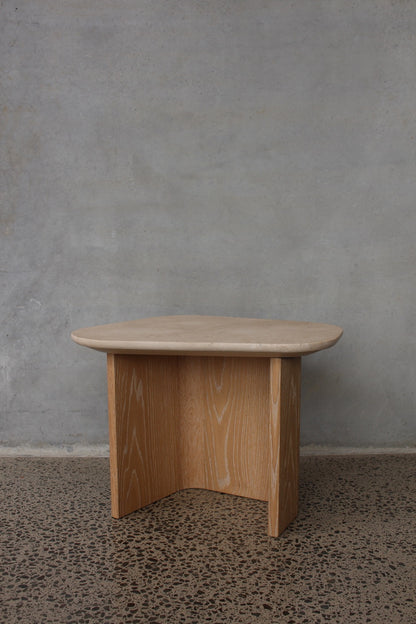 Omada End Table | Marble Top Janish Home