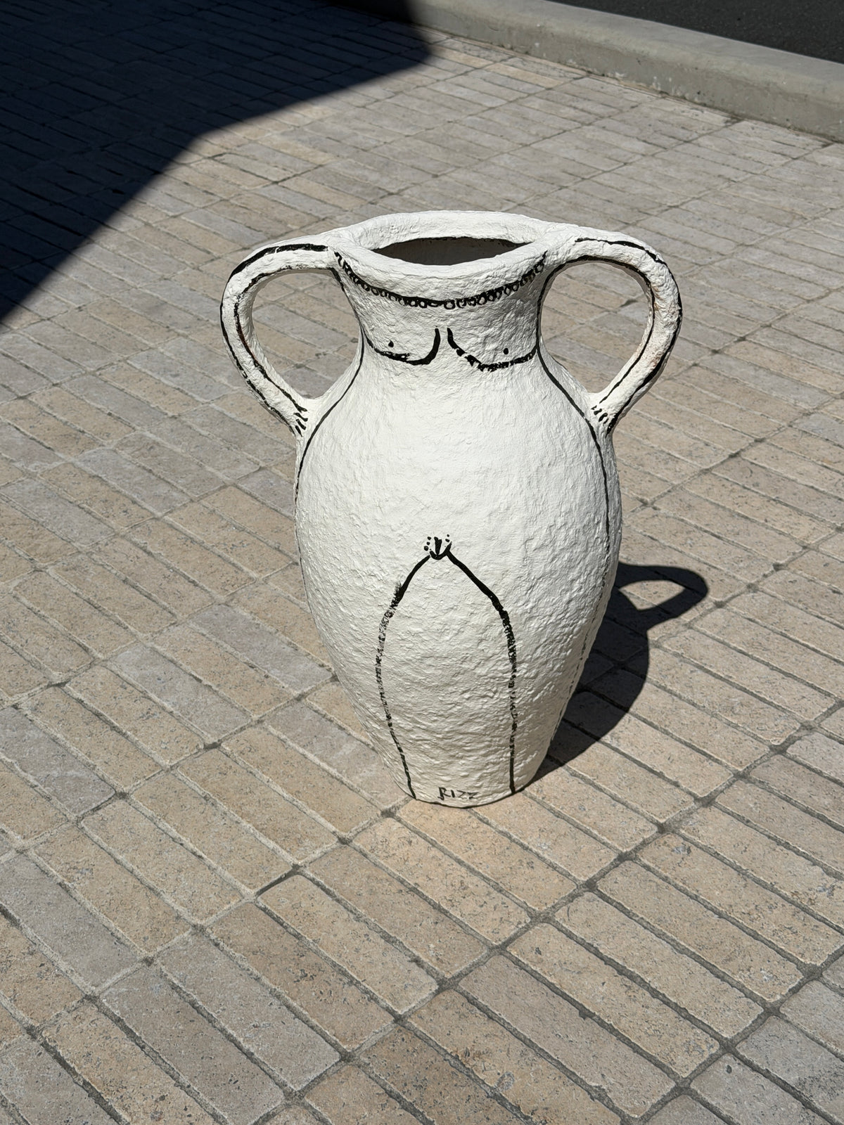 Beaded Necklace Vase | By Rizz