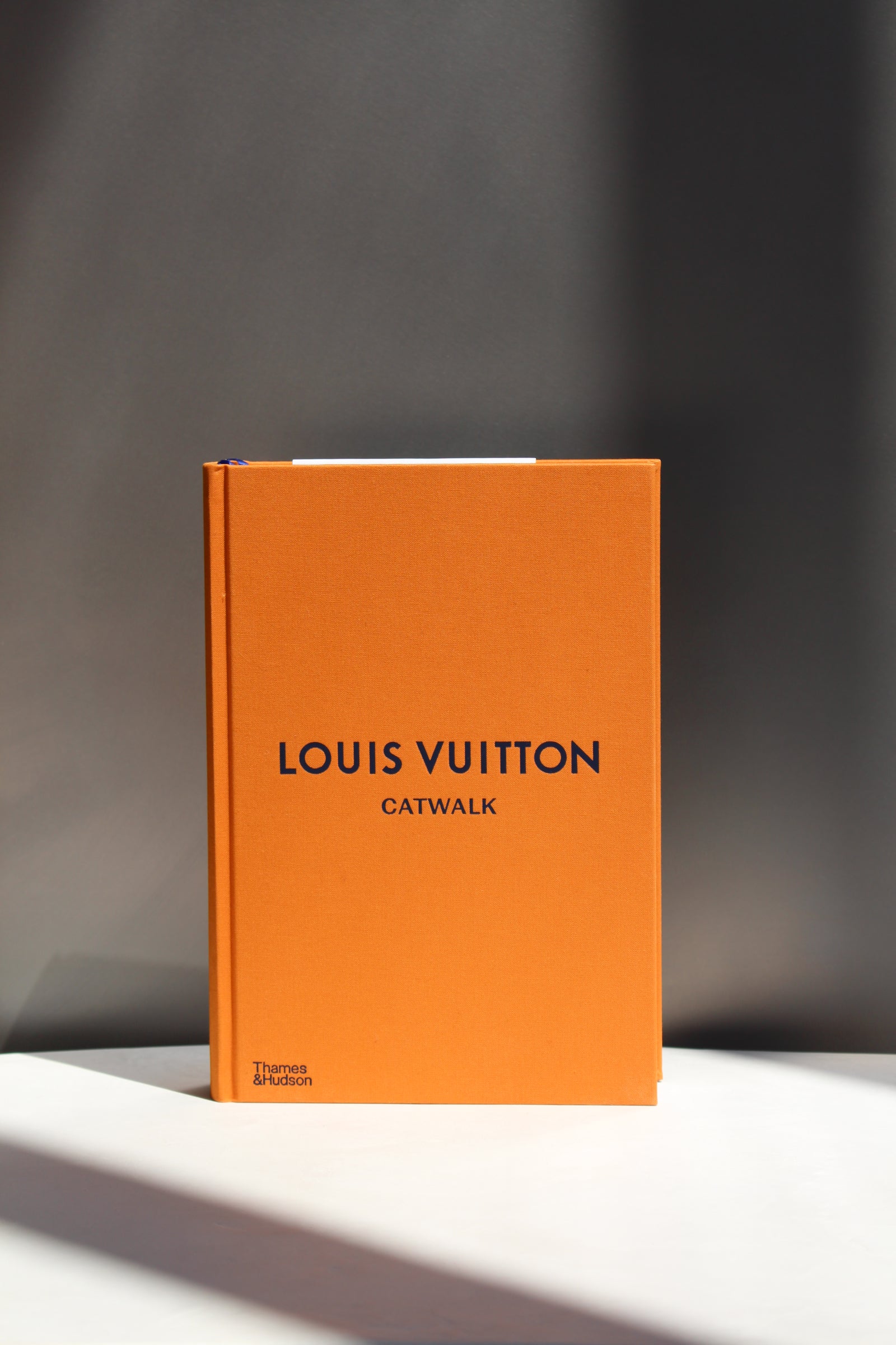 Catwalk Book | By Louis Vuitton Bookreps