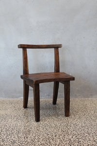 Primitif | Chair The Medium