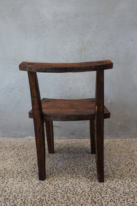 Primitif | Chair The Medium