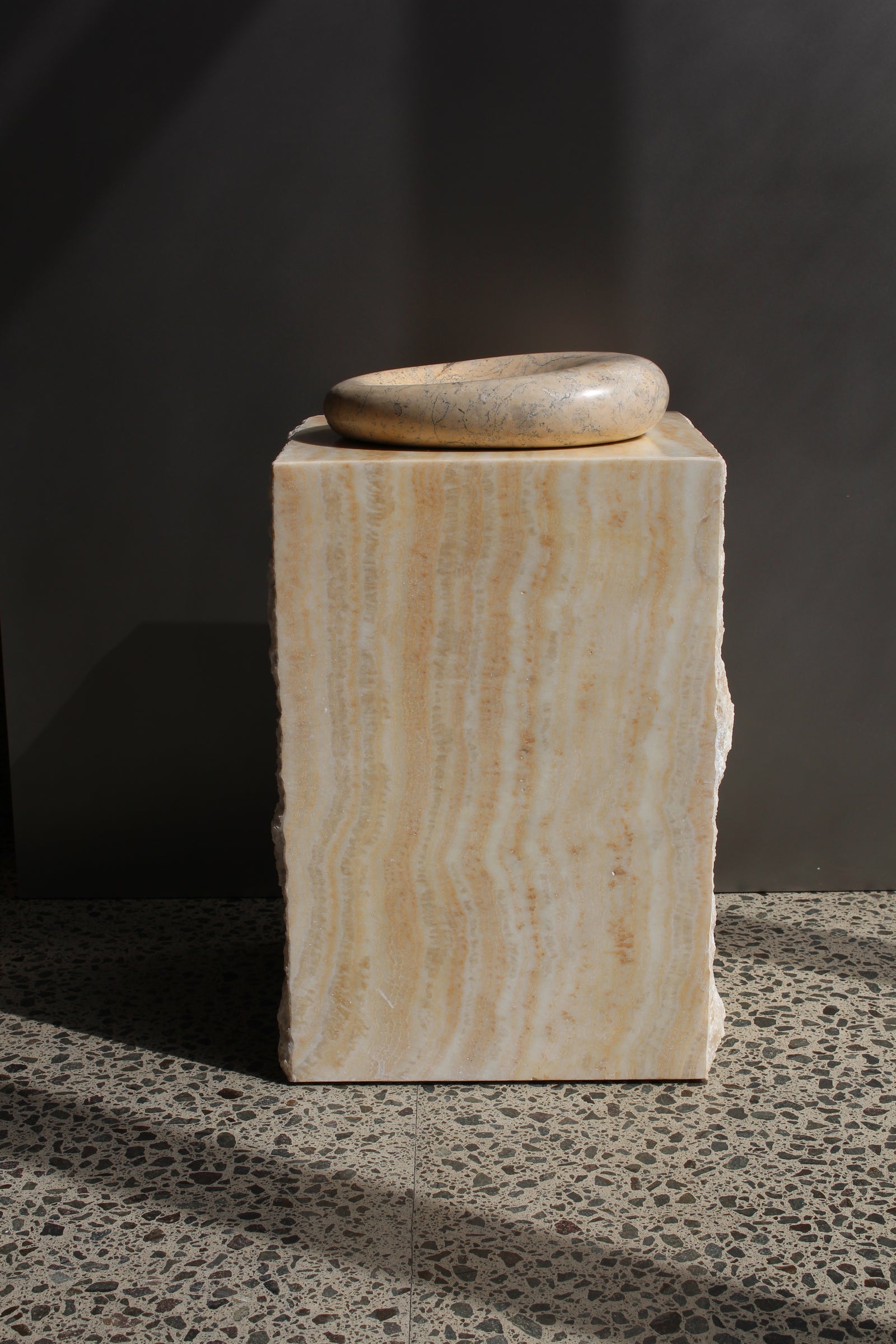 Cubis Stool | Onyx Cita Mulya