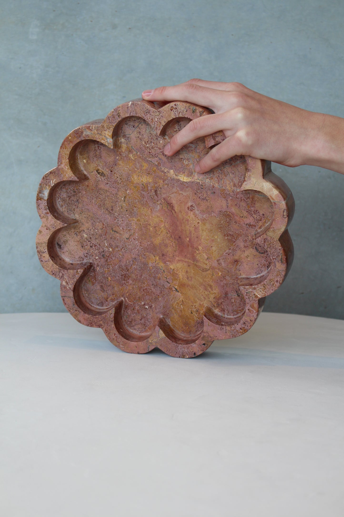 Red marble round tray