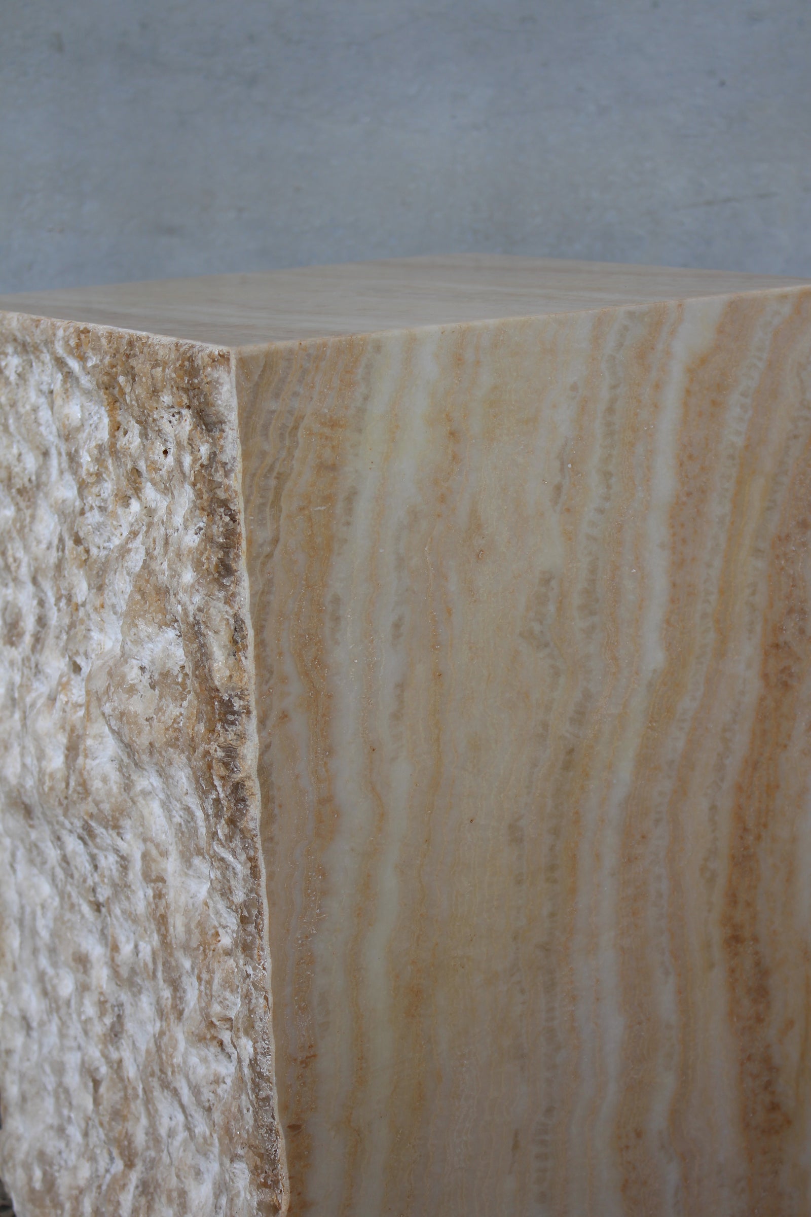 Cubis Stool | Onyx Cita Mulya