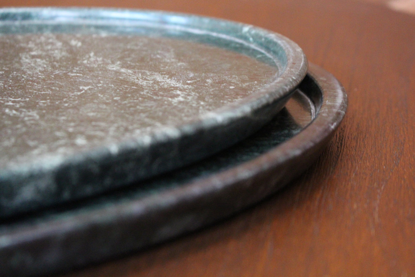 Green parde oval tray