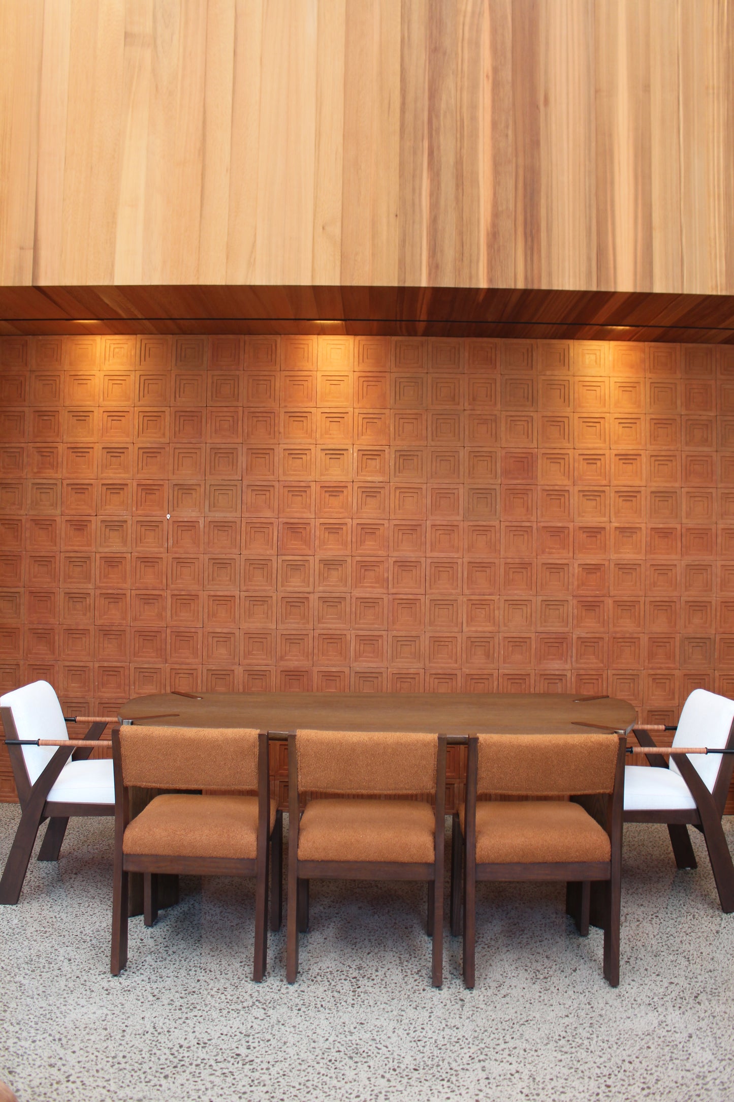 Montaro Dining Table - Walnut