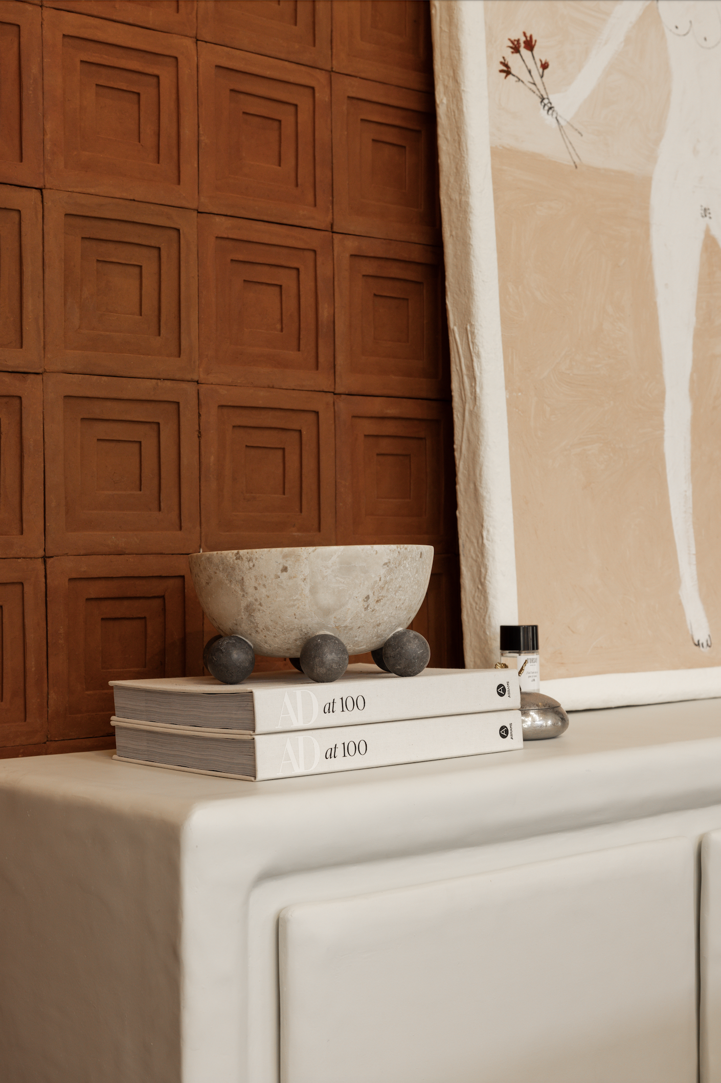 Bowl | Ball Leg Pedestal WABE