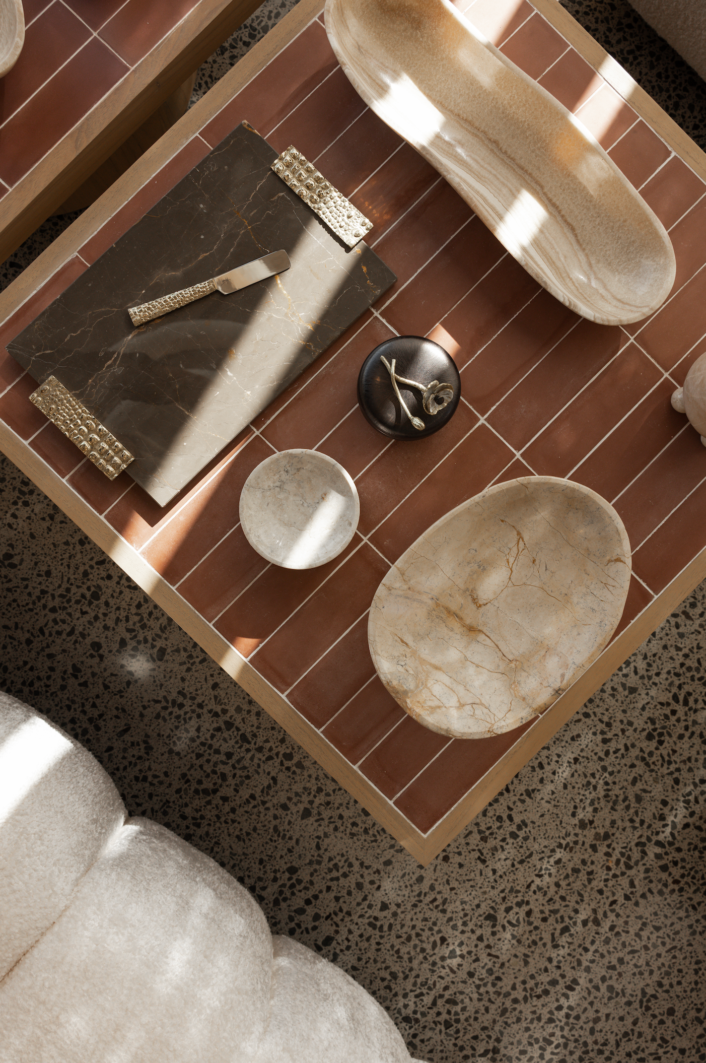Malak coffee table