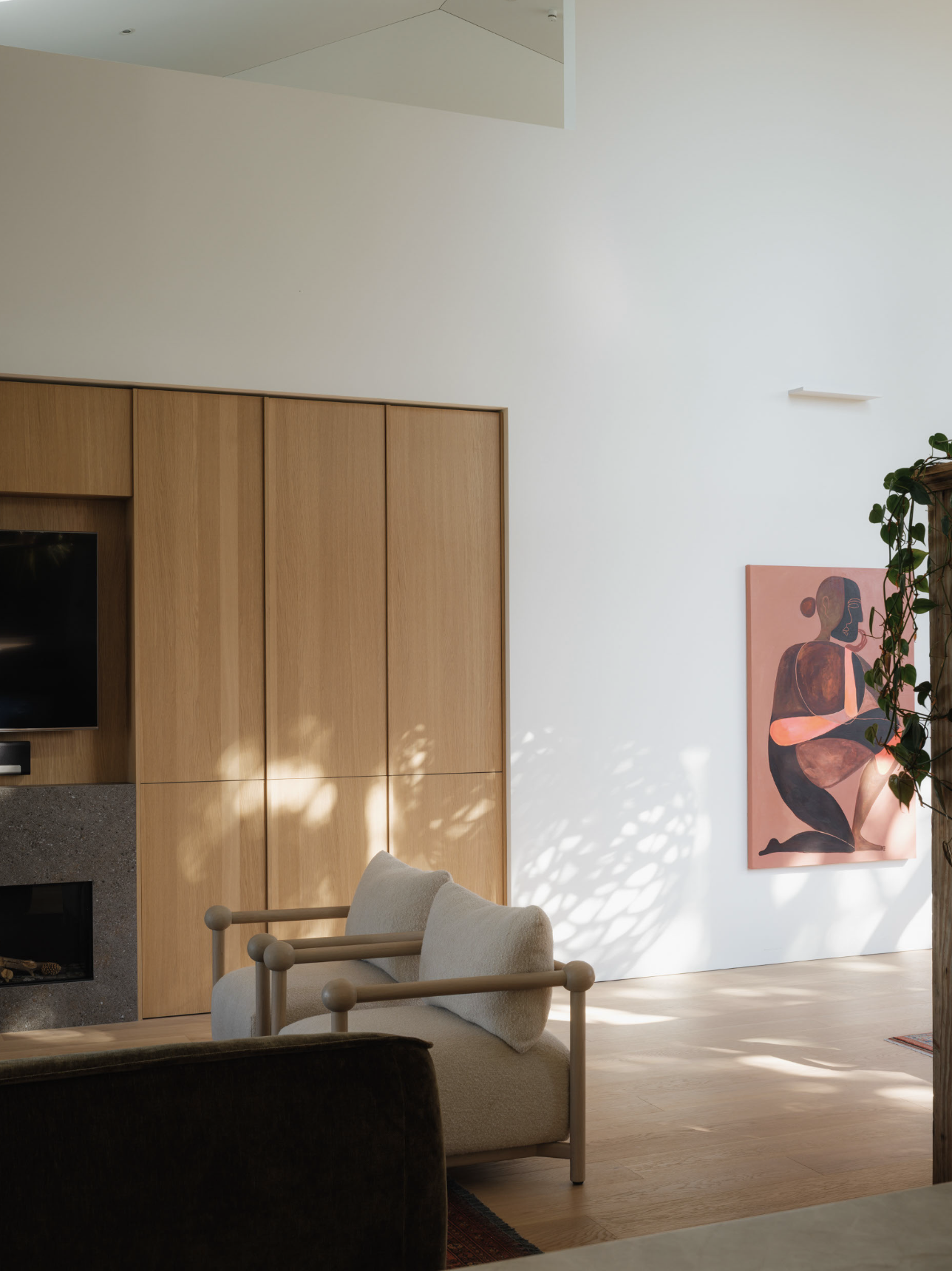 Karia — Armchair by Maison Sauvage — view 4 | Amier Home