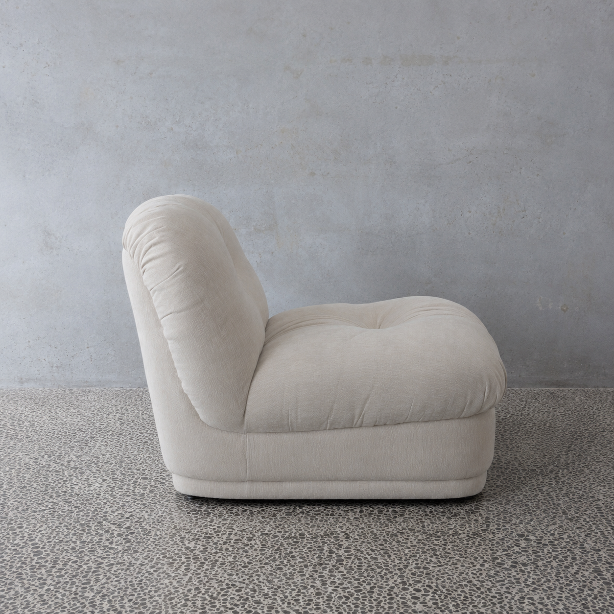 Sydney — Loungechair by Asiades — view 4 | Amier Home