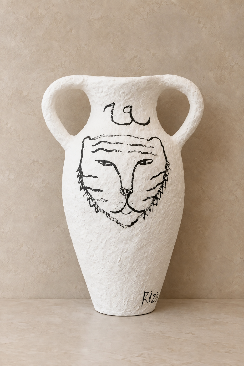 Tiger Vase | By Rizz