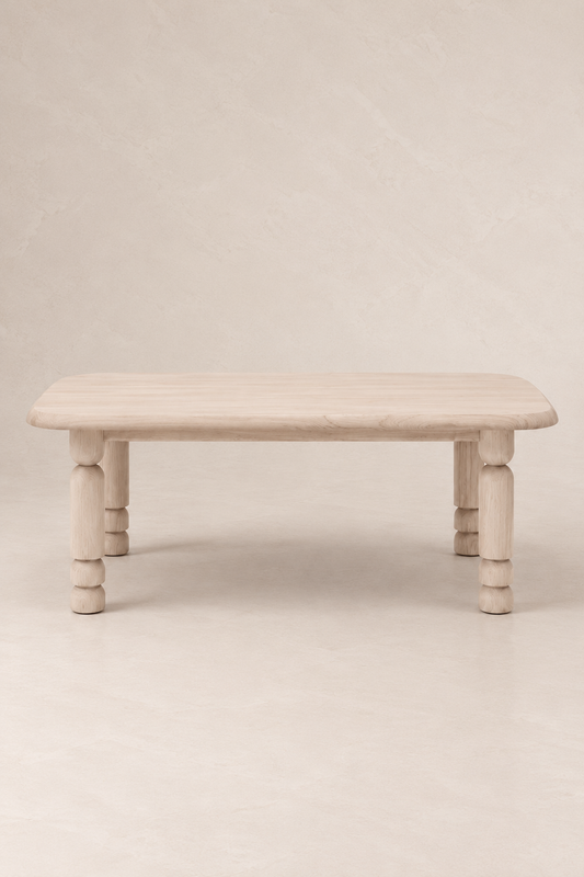 Issoua | Dining Table
