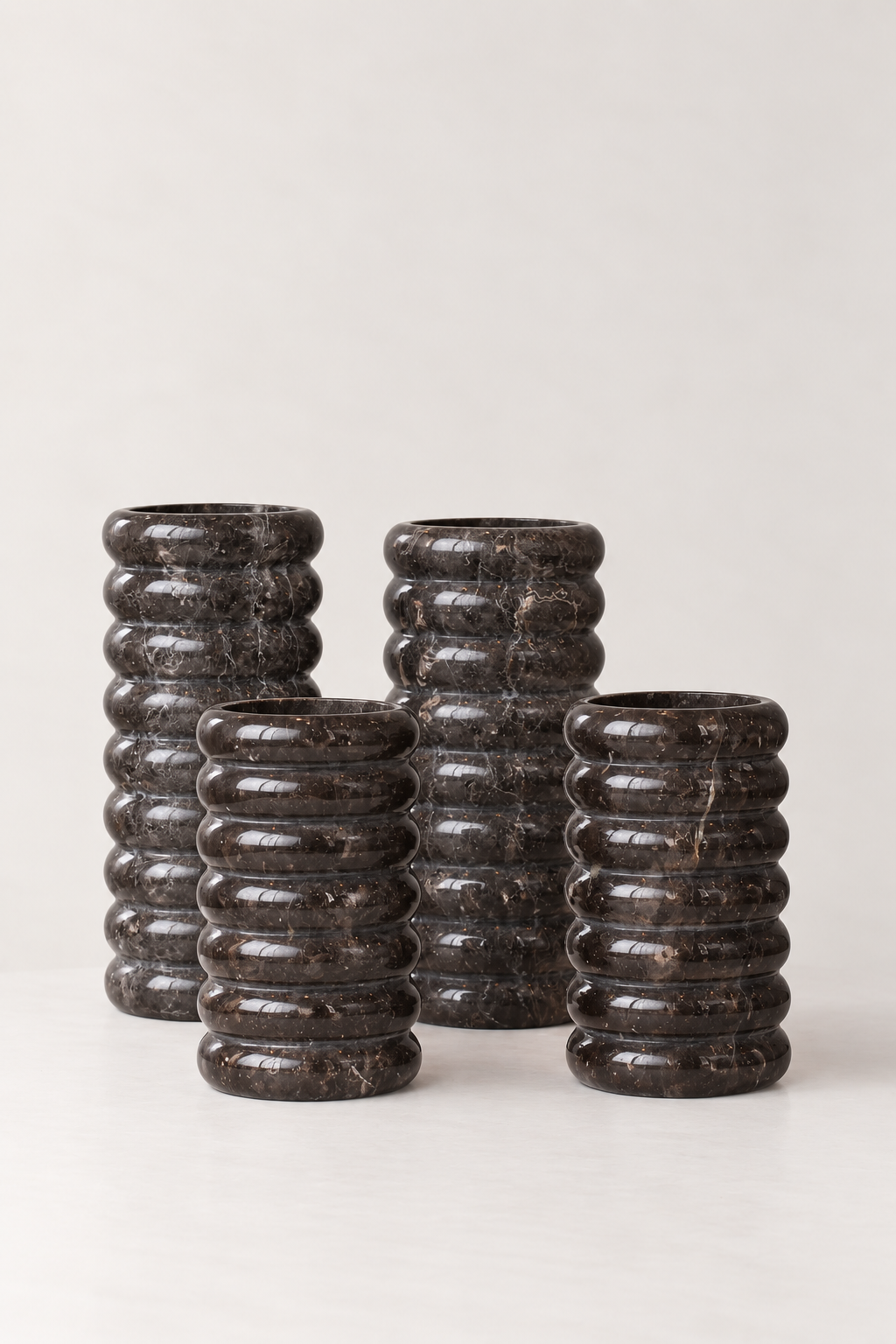 Vase | Black Marble